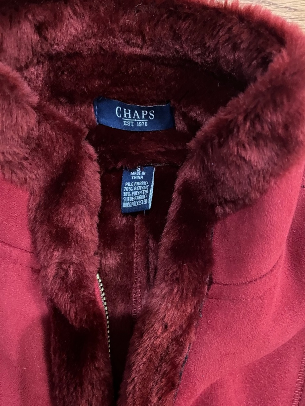 Chaps Burgundy Faux Suede Vest Faux Fur Trimmed Small - Picture 2 of 2